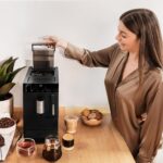 Cecotec Cremmaet Compact Steam Koffiemachine Volautomaat 19 Bar Geïntegreerd Maalwerk 1350W - Afbeelding 2